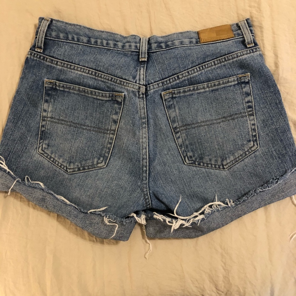🖤3 for $20🖤 Tommy Hilfiger High Waisted Boyfriend Denim Shorts - Picture 3 of 6